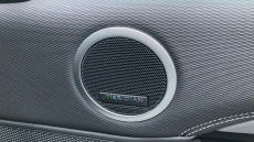 Land Rover Discovery 3.0 D300 Dynamic HSE 5dr Auto Diesel Station Wagon